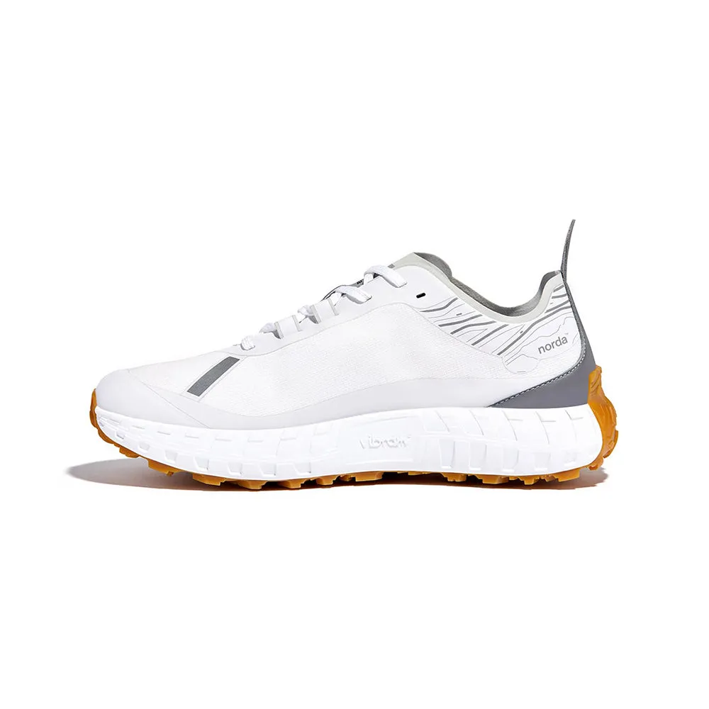 001 M (White/Gum)