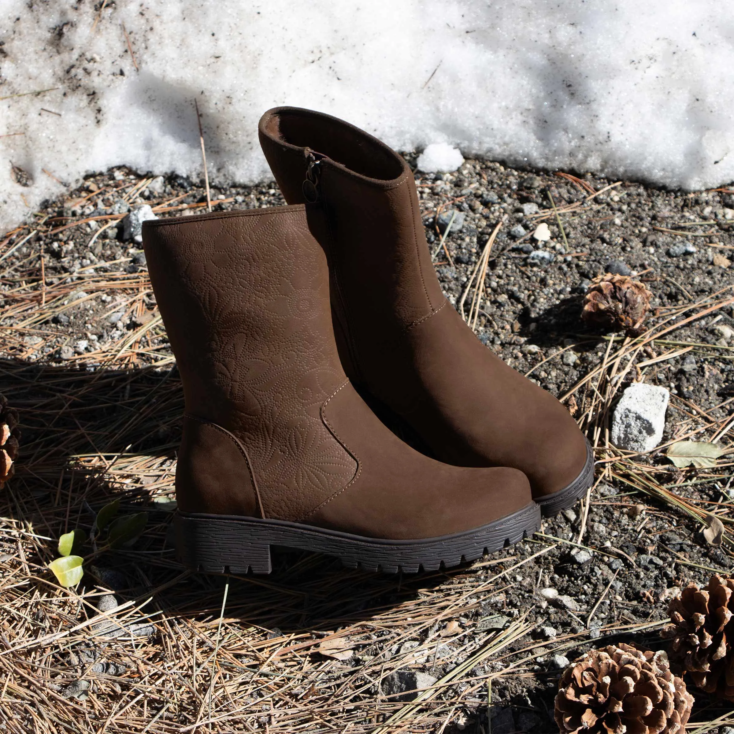 Chalet La Dee Dottie Brown Boot