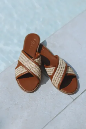 CROSS SLIPPERS - TAN